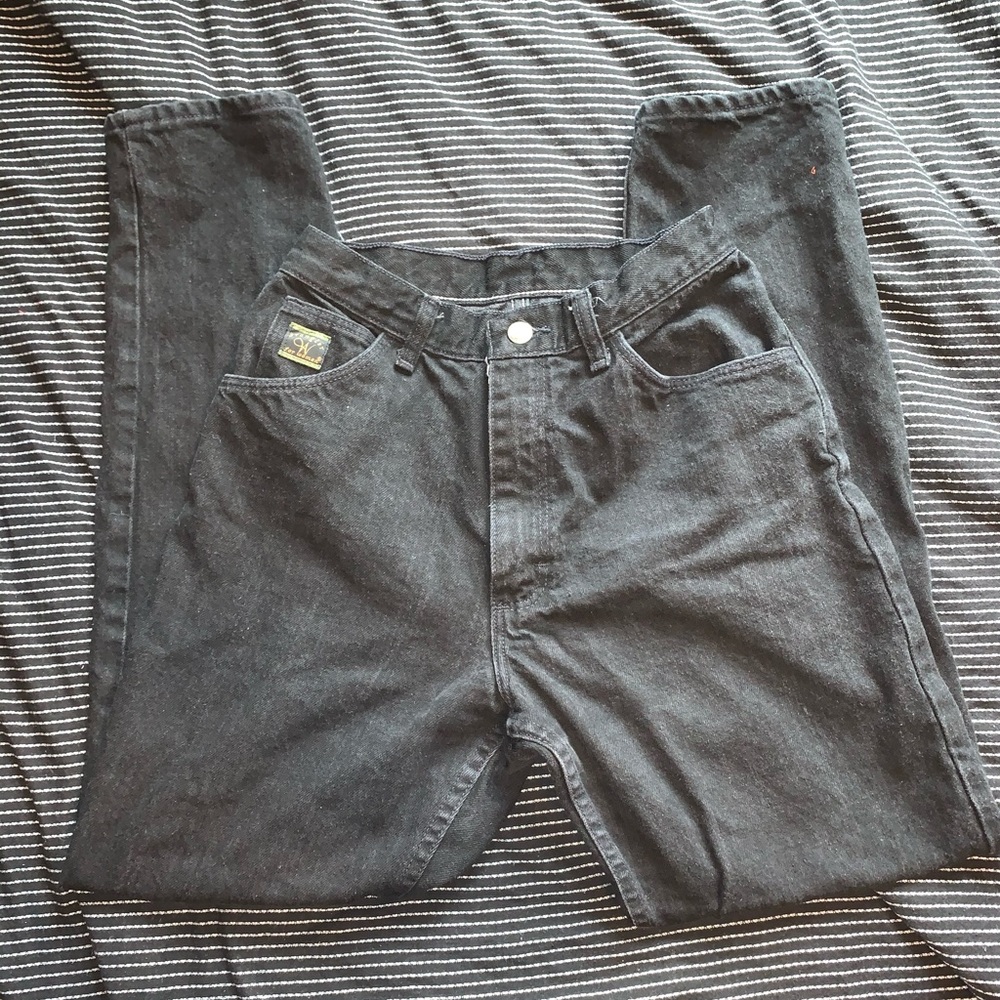 wrangler vintage black denim mom jeans!